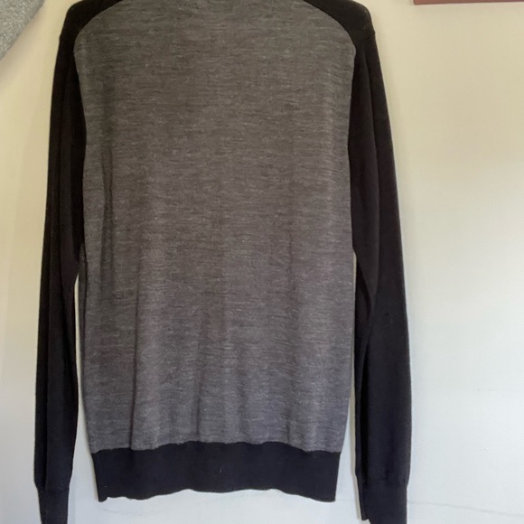 Michael Kors zip-up sweater - Picture 3 of 3